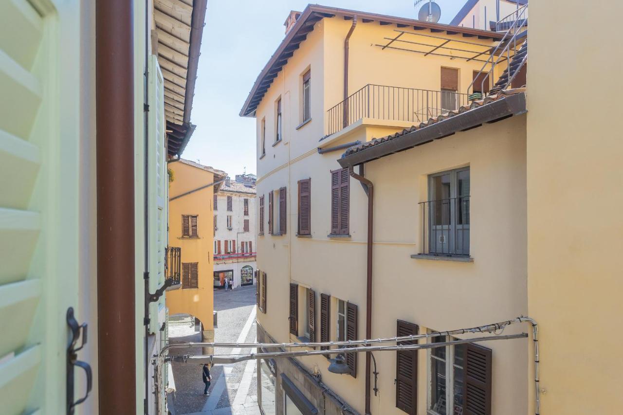 Antiche Mura Como By Rent All Como Exterior foto