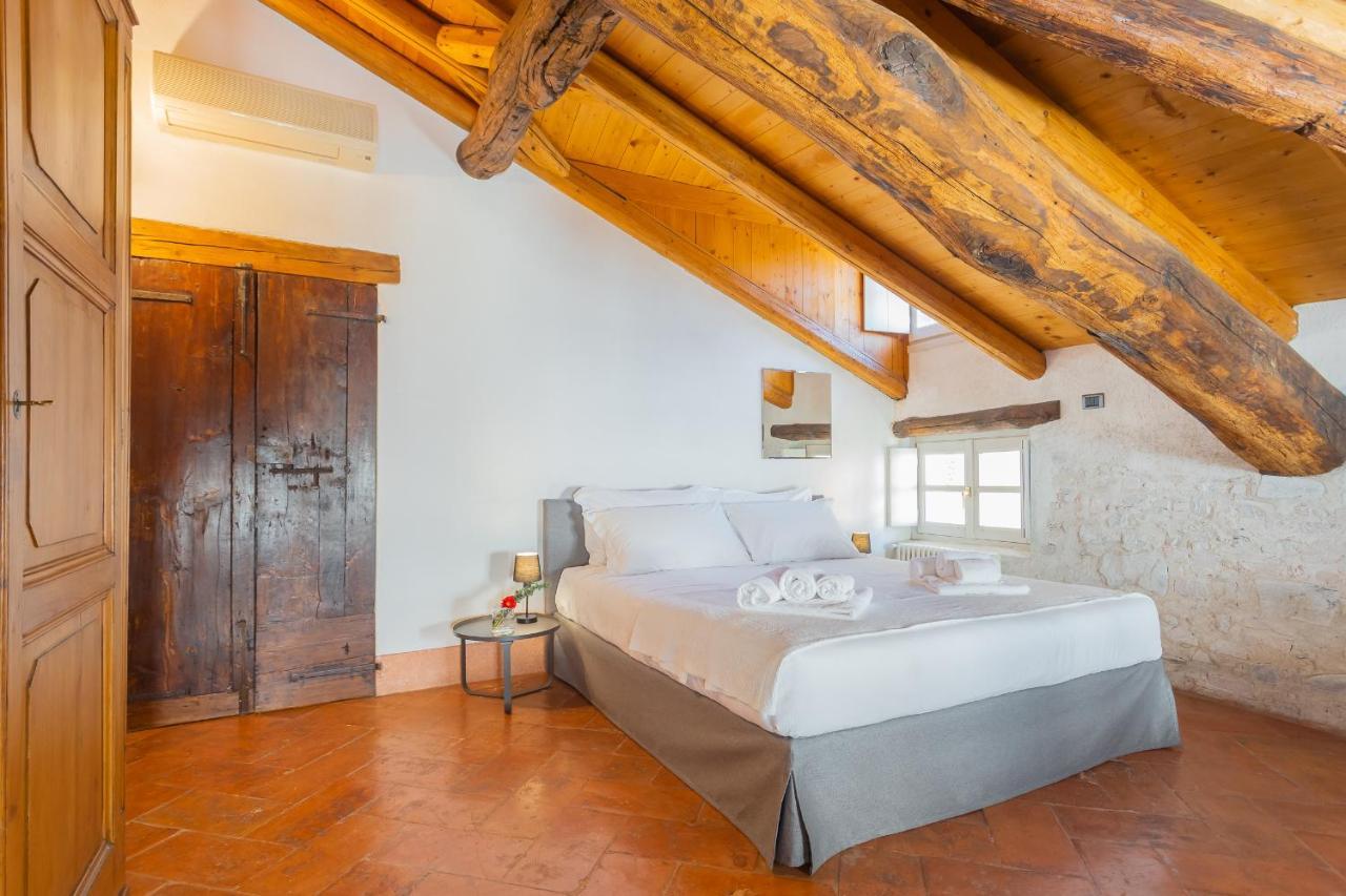 Antiche Mura Como By Rent All Como Exterior foto