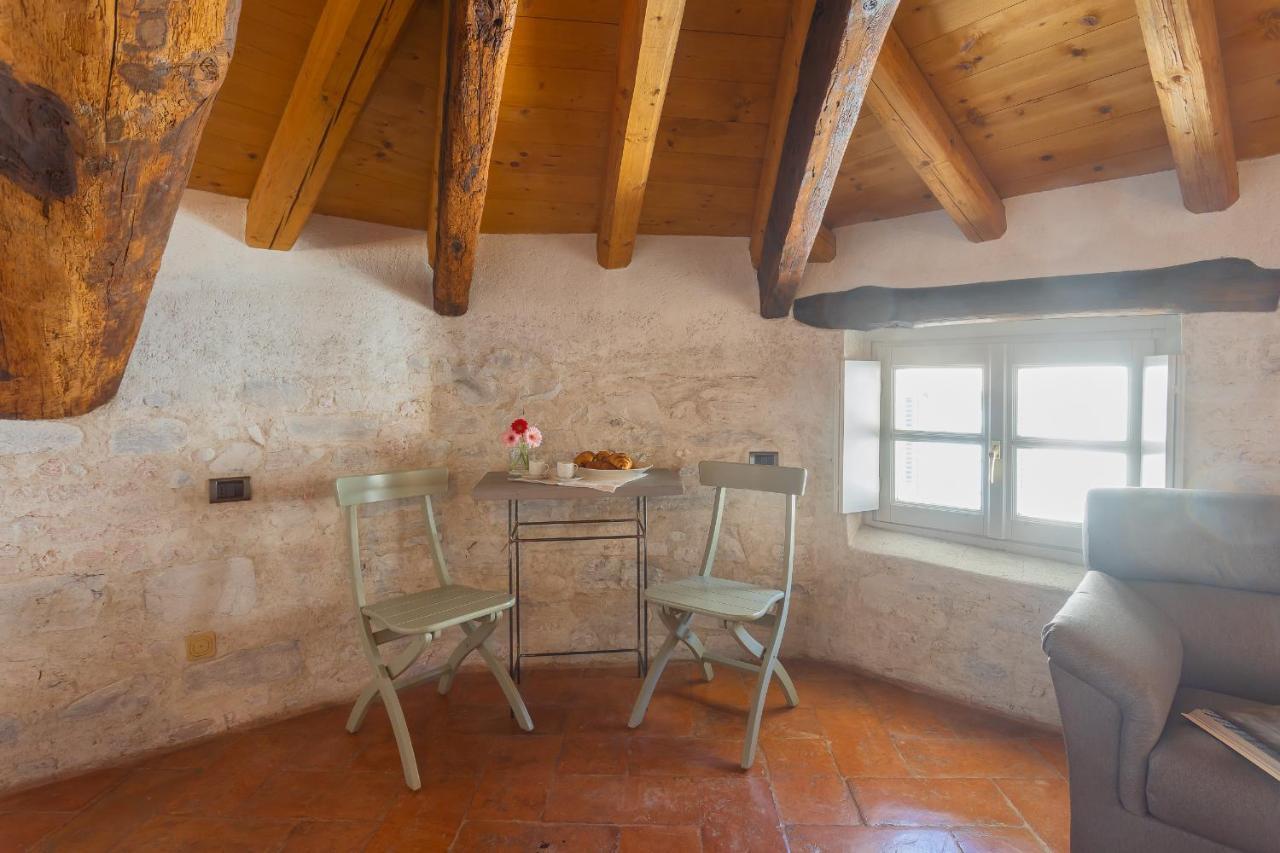 Antiche Mura Como By Rent All Como Exterior foto