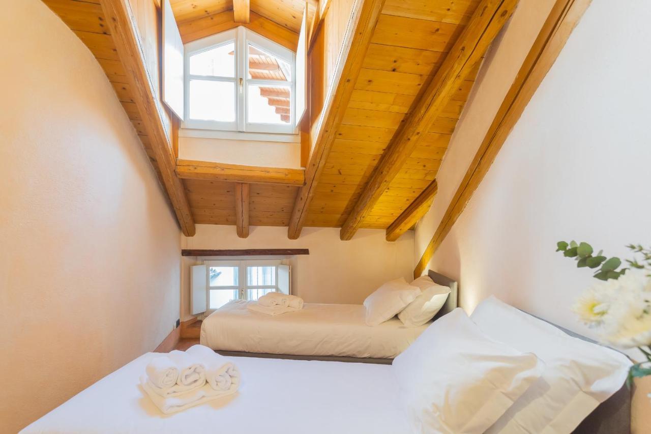 Antiche Mura Como By Rent All Como Exterior foto