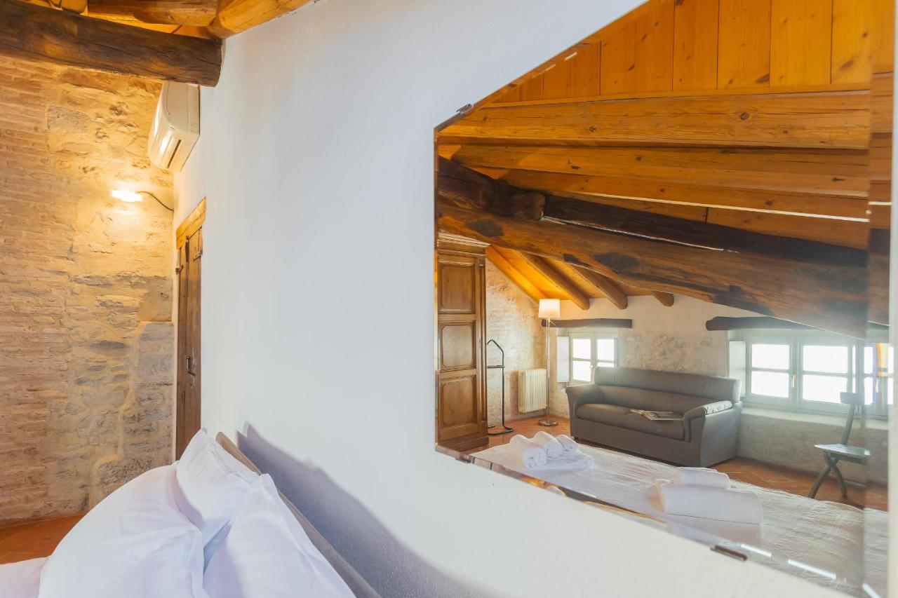 Antiche Mura Como By Rent All Como Exterior foto